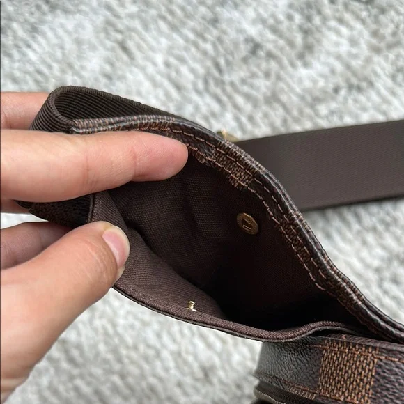 Louis Vuitton Geronimos Sling Bag - Picture 6 of 7